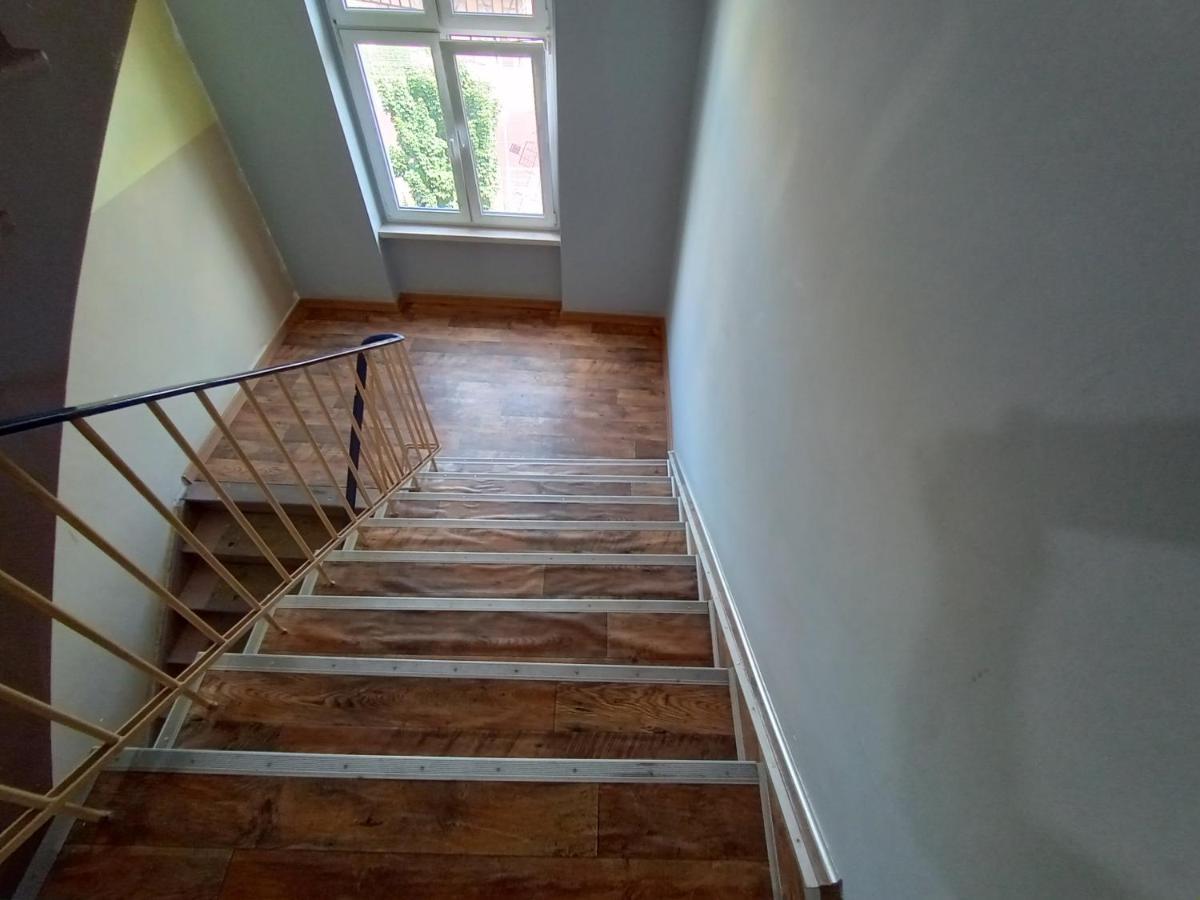 Apartament Venge -Cale Mieszkanie 46M2 Na Wylacznosc - Z Jedna Sypialnia I Jednym Sypialno-Salonem -3 Pietro Bez Windy- Rezerwacja Bez Karty Kredytowej-Klimatyzacja-Netflix-2 Lozeczka Dzieciece- Bezplatny Parking Publiczny Wrocław Exterior foto
