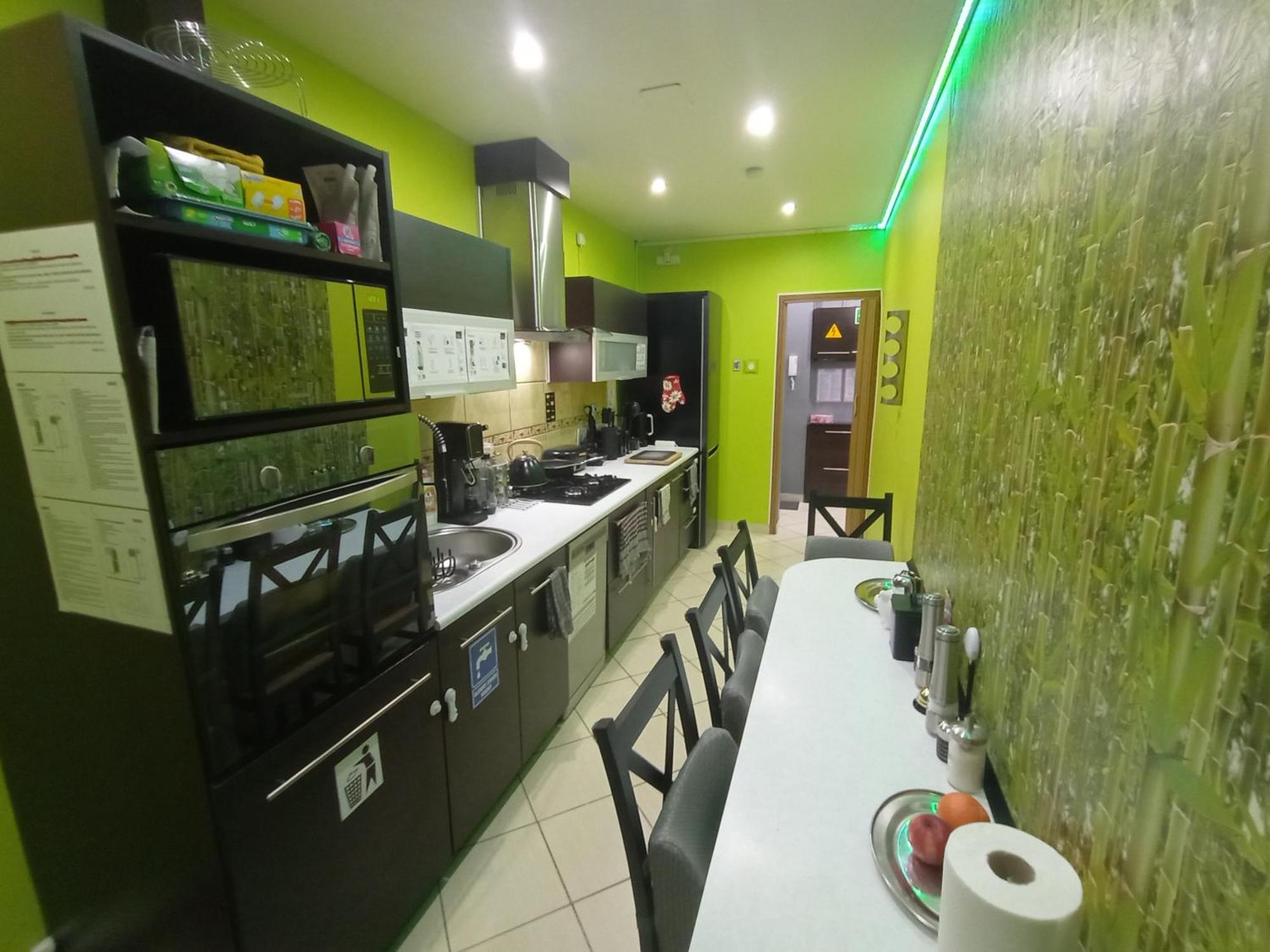 Apartament Venge -Cale Mieszkanie 46M2 Na Wylacznosc - Z Jedna Sypialnia I Jednym Sypialno-Salonem -3 Pietro Bez Windy- Rezerwacja Bez Karty Kredytowej-Klimatyzacja-Netflix-2 Lozeczka Dzieciece- Bezplatny Parking Publiczny Wrocław Exterior foto